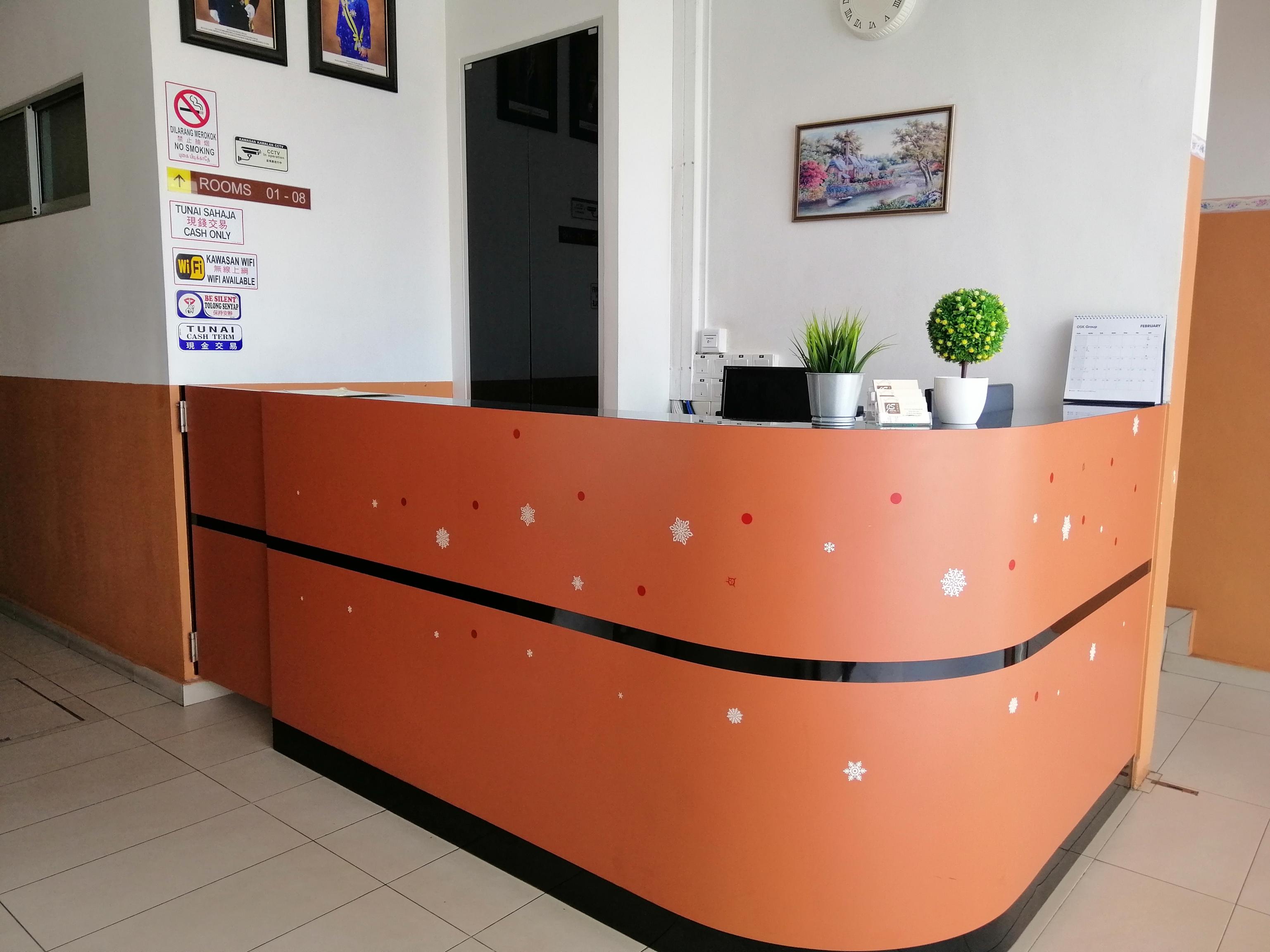 OYO 89985 Js Hotel Johor Bahru Buitenkant foto